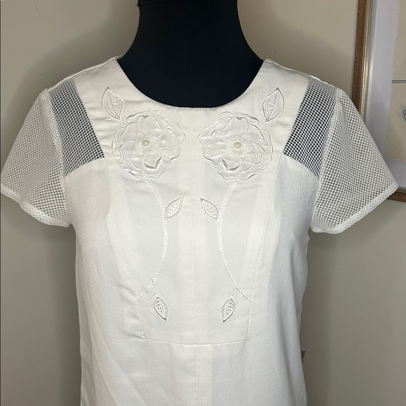 Ivy Moda | White embroidered sheath dress-size small - Picture 2 of 5